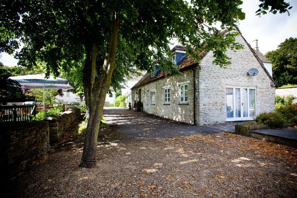 Bodkin House Hotel Little Badminton Kültér fotó